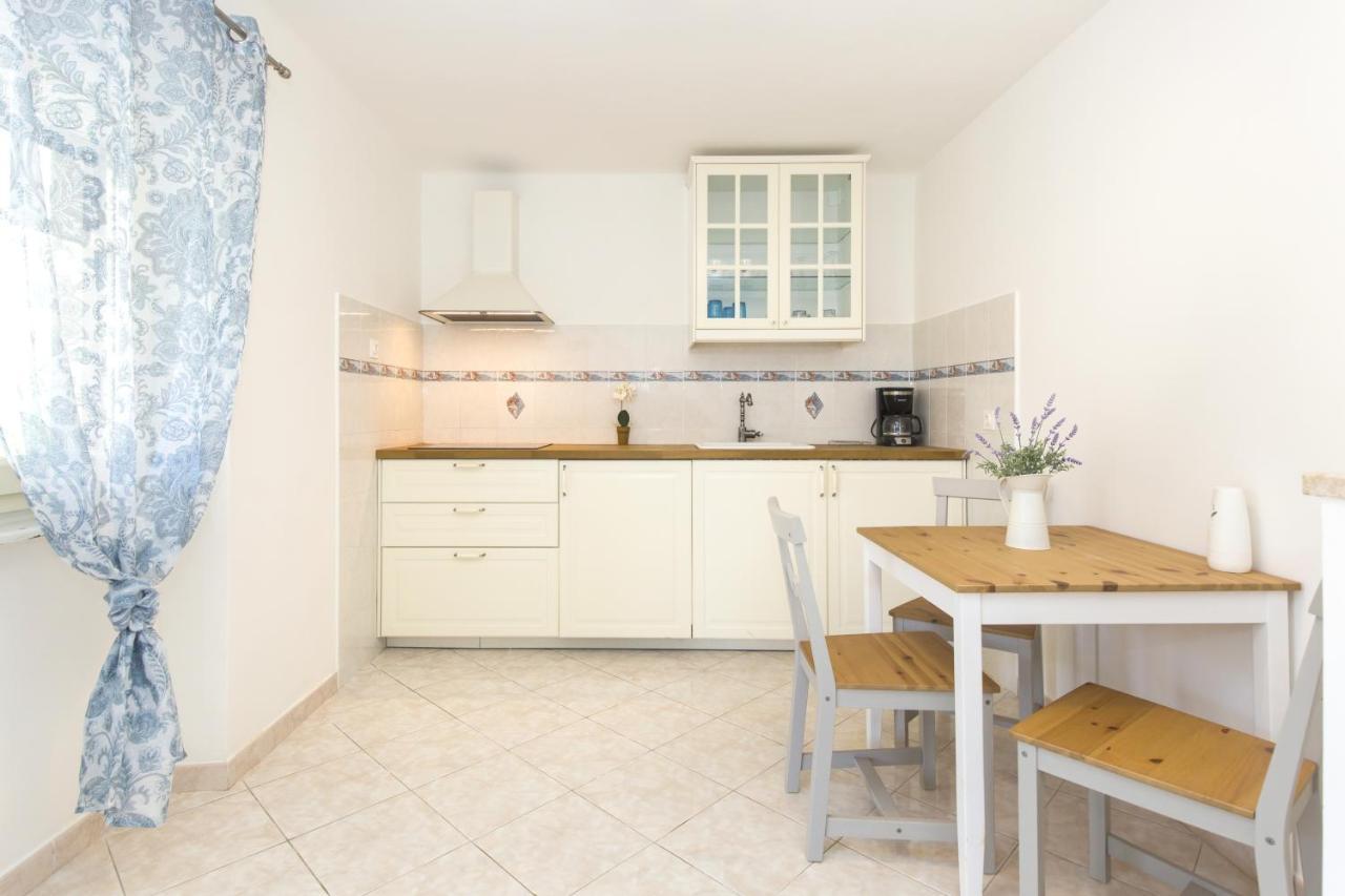 Hea Apartments Sveta Marina Ngoại thất bức ảnh